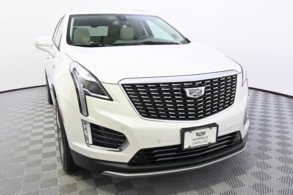 New Crystal White Tricoat 2025 Cadillac XT5 AWD Premium Luxury for