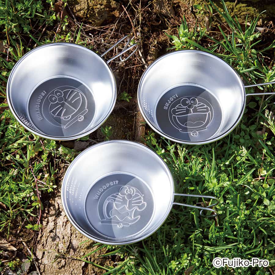 シェラカップや銀製バッジなど！ 『大人の逸品』からドラえもん50周年