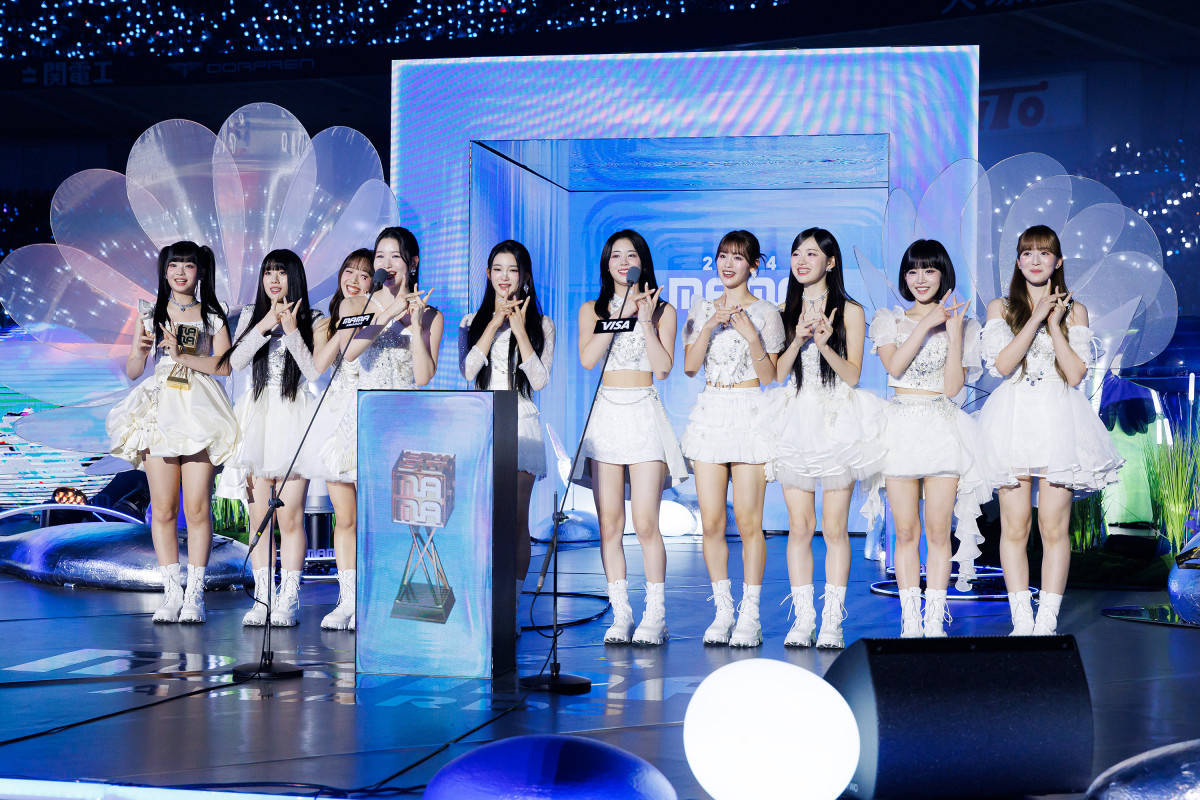 MAMA】ME:I、Favorite New Asian Artist受賞 さらなる飛躍誓う「未来を