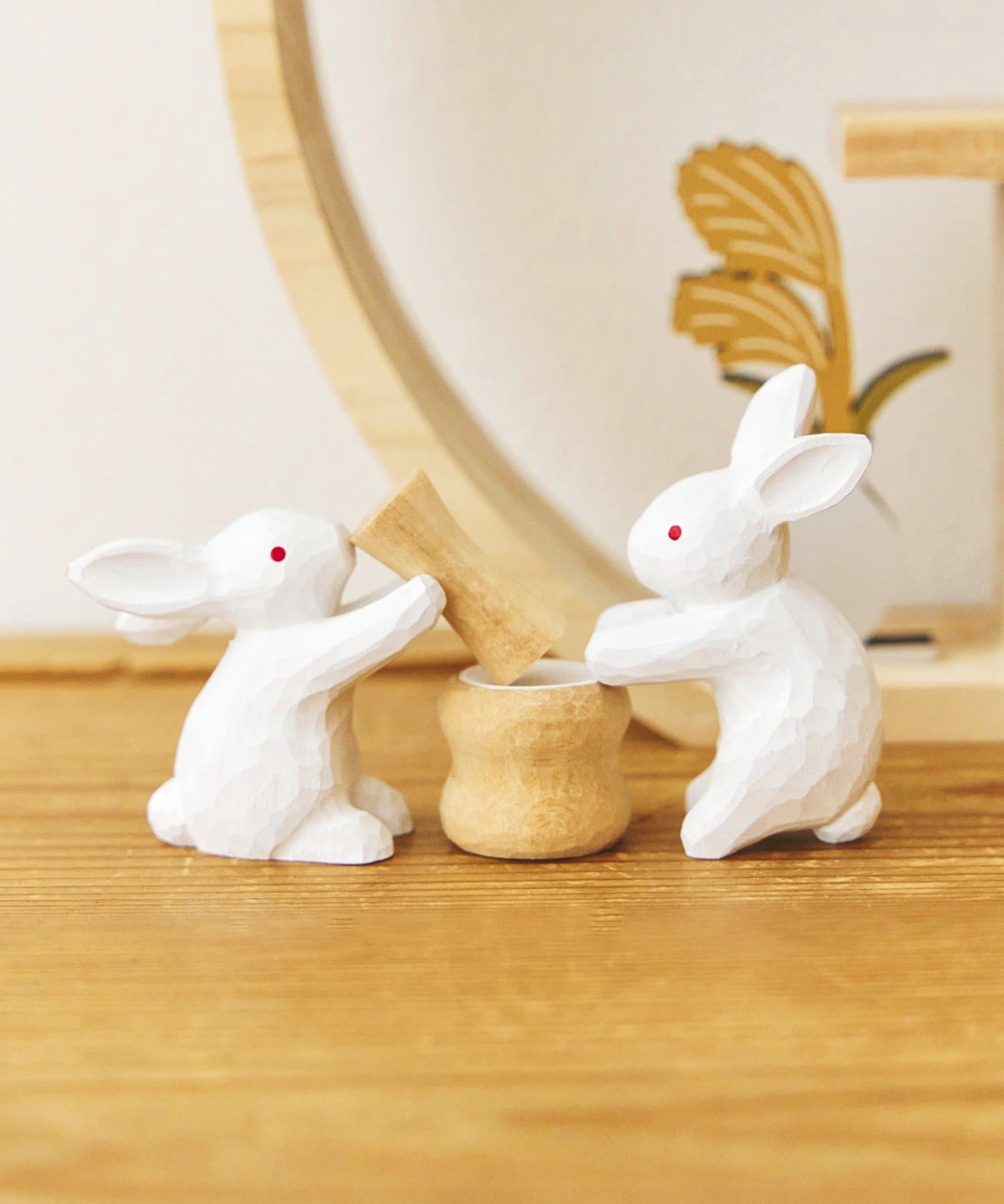WEB限定商品》木彫りの餅つきうさぎ／お月見 | salut!(サリュ)ライフ