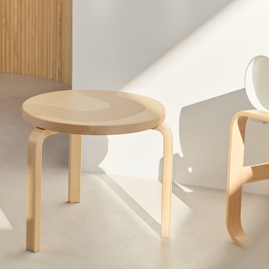 STOOL60 Kivet キヴェット Artek（アルテック）│正規販売店 CONNECT