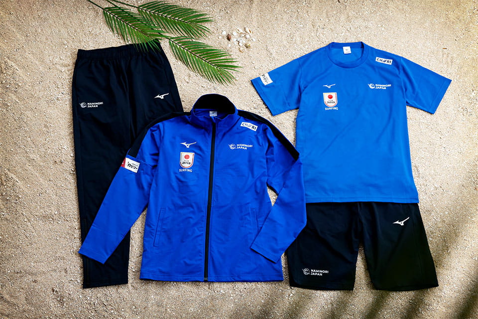 2019/04/25 フェルナンド・トーレス選手着用の限定モデル 「MORELIA