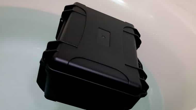 TCGを防水防塵防犯も】おもちゃの神様カードバンクハードネスを