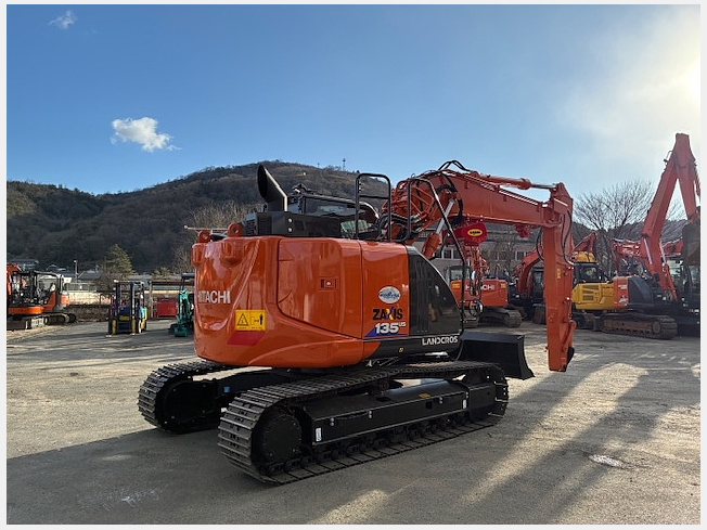 日立建機 ZX135US-6 | 岡山県の林業機械 | BIGLEMON（ビッグレモン