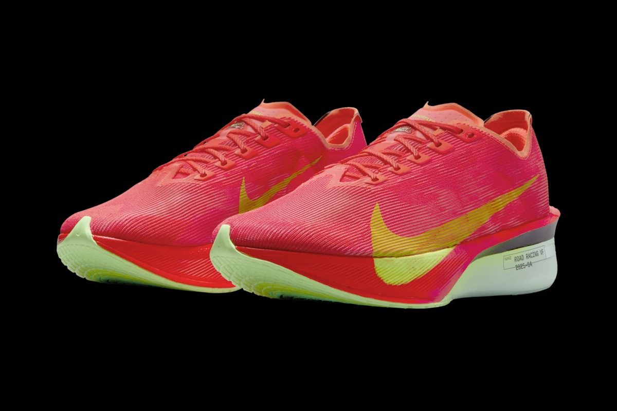 ナイキ『ヴェイパーフライ ネクスト% 4』の走り心地にシューズ