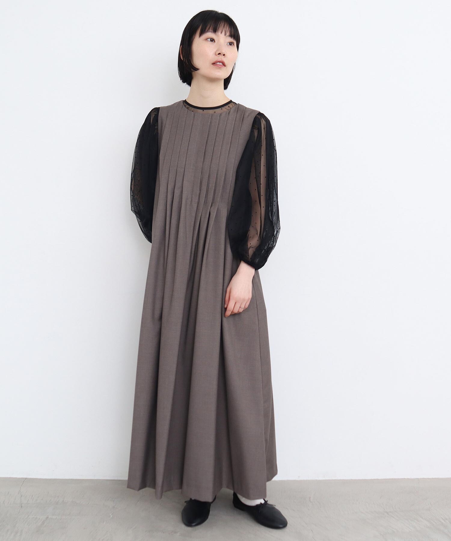 AMBIDEX Store ○TRプリーツタック ノースリワンピース(F クロ): l