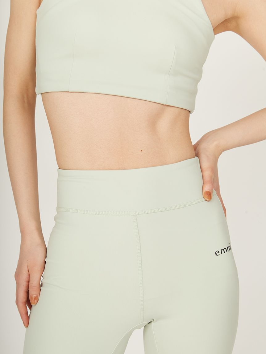 サステナレッチカプリレギンス(パンツ)｜セレクトウェア｜emmi（エミ