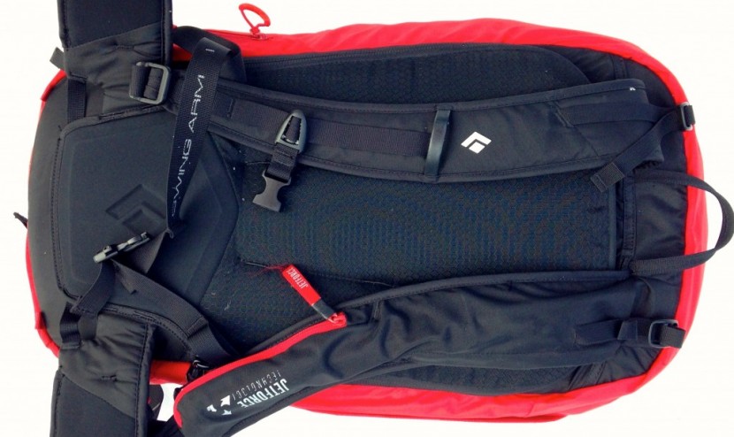 Black Diamond Halo 28 JetForce Review | Tested & Rated