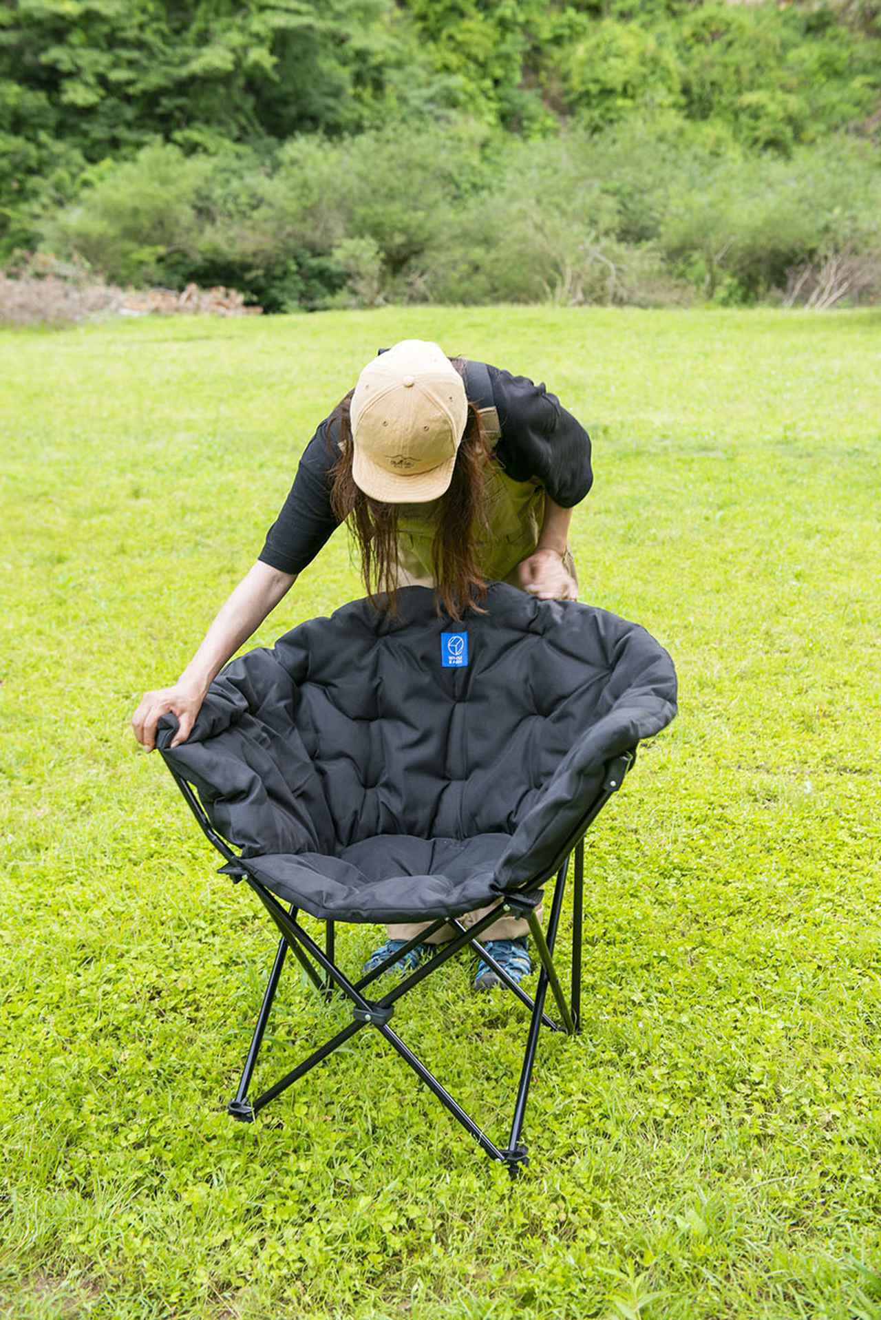 ホールアースのクラムチェアを徹底解剖！ふわふわの座り心地