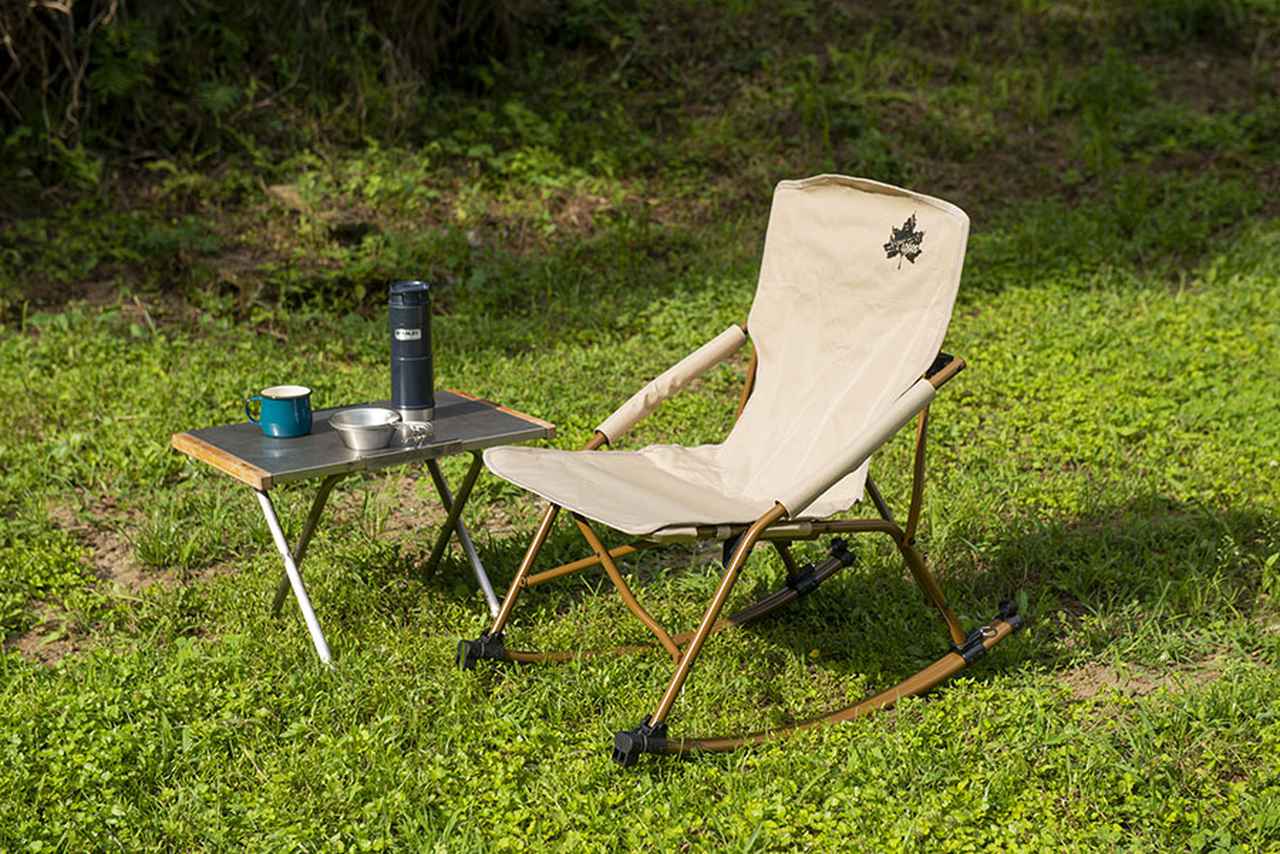 ロゴスのスウィングチェアを徹底解剖！キャンプでロッキングチェアは