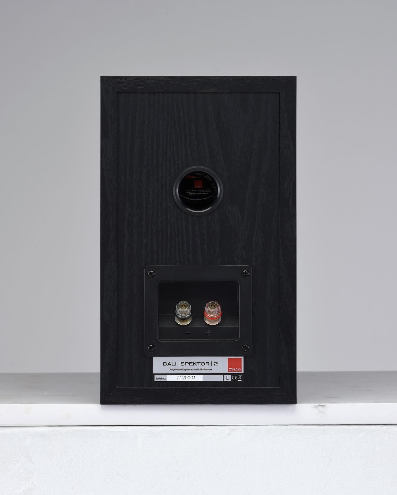 ペア5万円以下ながら最新技術が投入された良質スピーカー。デンマーク