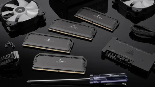 VENGEANCE® 32GB (2x16GB) DDR5 DRAM 6000MHz C36 Memory Kit — Black