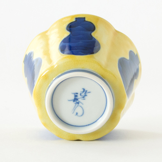 小鉢 梅型／上出長右衛門窯（かみでちょうえもんがま）｜愛着を持って