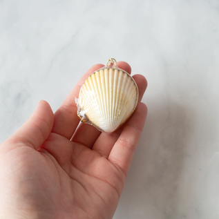 ソリッドパフューム 練り香水 ／ROOTS ROSE RADISH (ルーツローズ