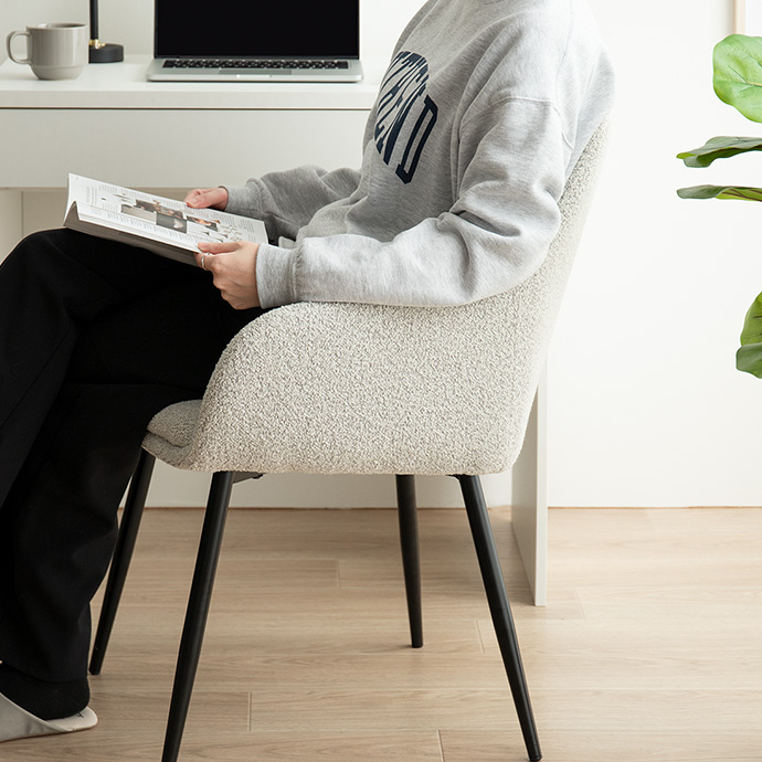 g116013]【単品】Mousse アームチェア チェア | 家具・インテリア通販