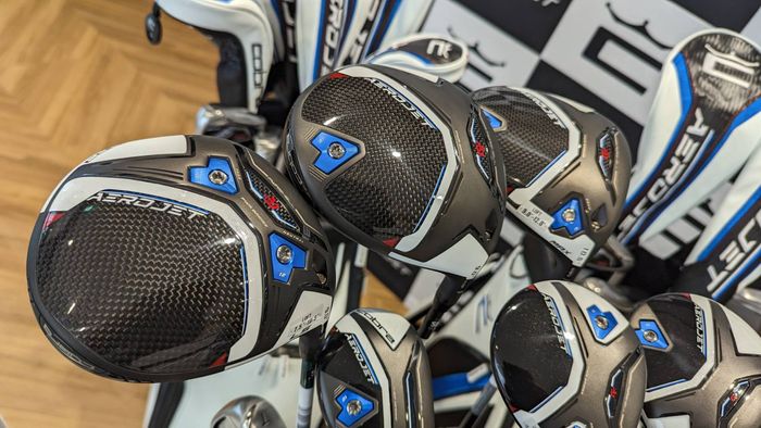 空力抵抗が過去最小。コブラ『エアロジェットLS』ドライバーを【打って