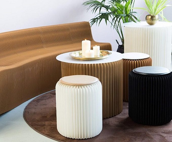 小さな部屋でも、ゆったり座れる椅子やソファがほしい方へ。折りたため