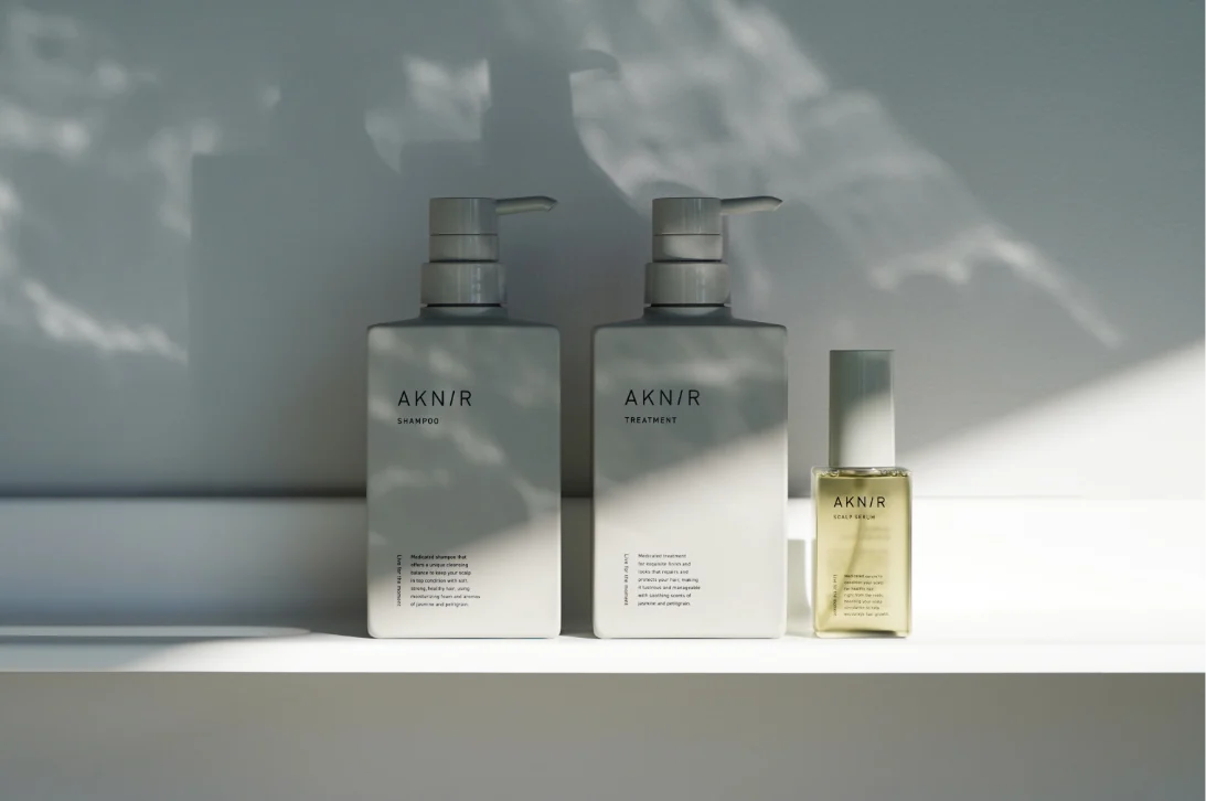 薬用ヘアシャンプー＆トリートメントセット｜AKNIR（アクニー） 公式