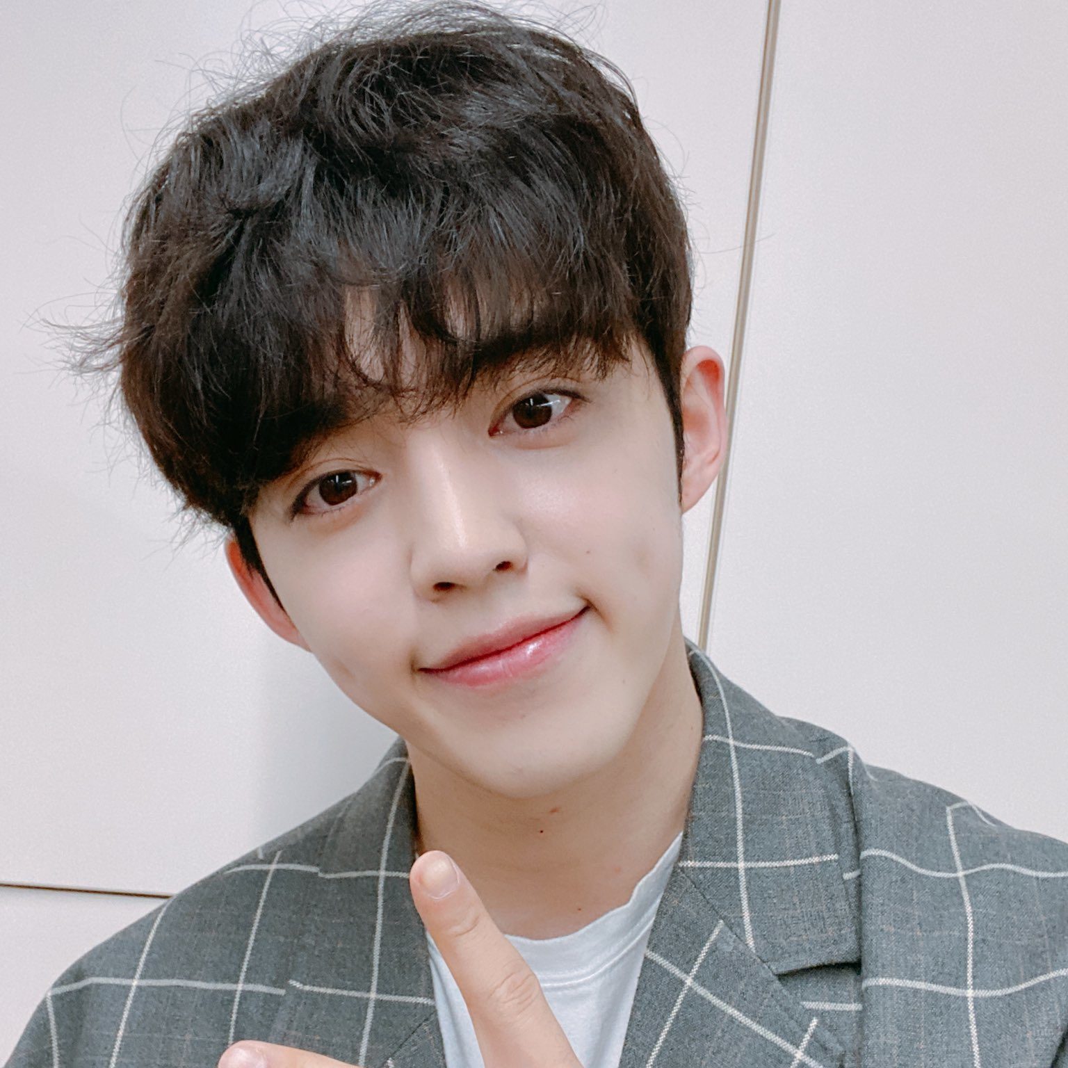 突然のVLIVEにCARATが歓喜したその訳.. #スンチョル #会いたかった