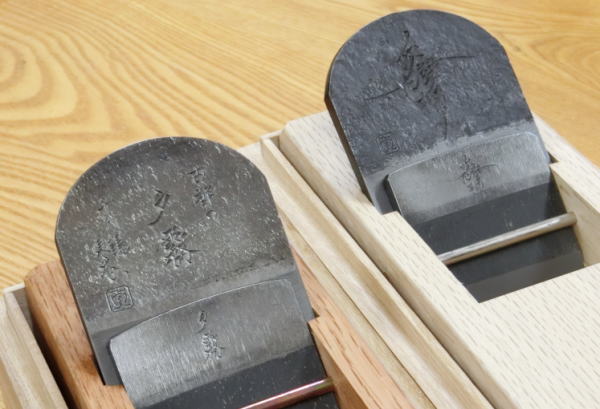 千代鶴貞秀の鉋