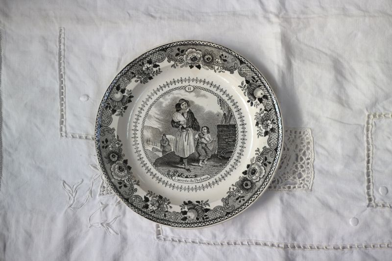 グリザイユ プレート モントロー - フランスアンティークのお店 rendez