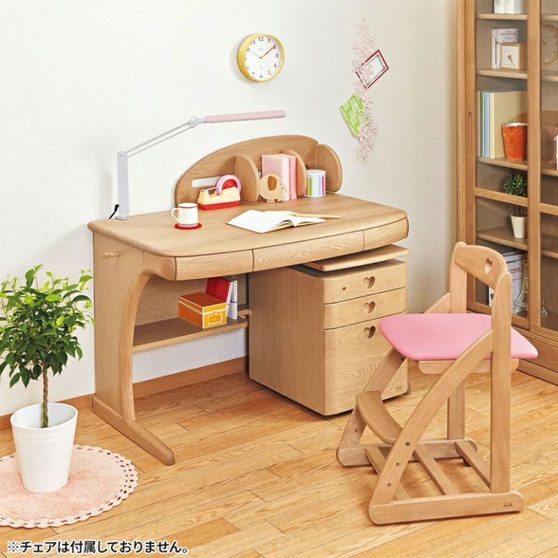 皇室献上モデルで有名な「浜本工芸」の学習机 | 学習机評論家のオススメ