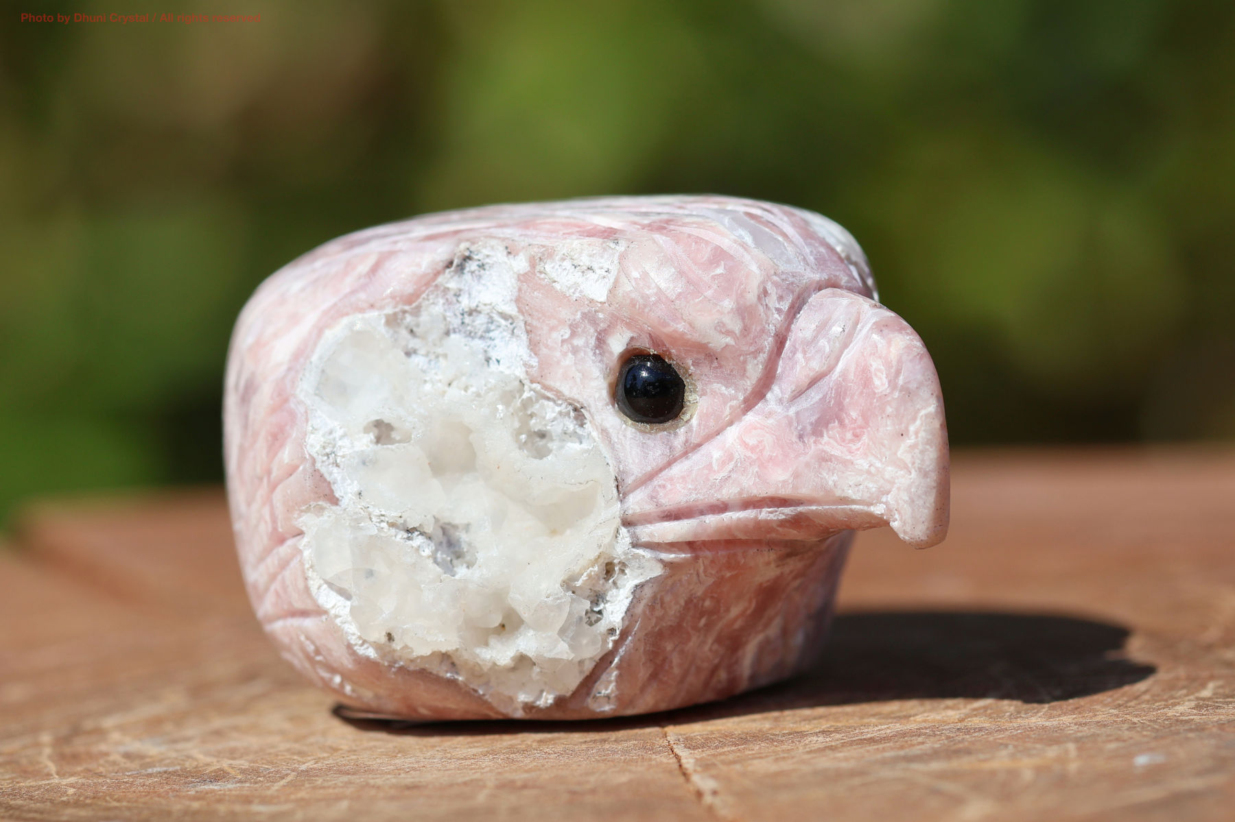 ピンクオパール 鷲のカービング 愛と自由の天然石彫刻