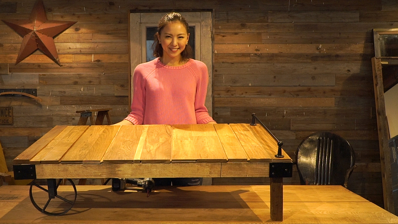 西内ひろさんが作る、廃材を使った車輪付きローテーブル【図面付き