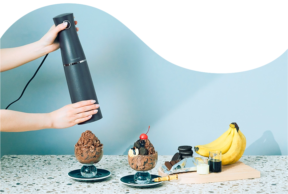 電動ふわふわとろ雪スティックかき氷器 DHCI-B5 | ドウシシャの調理