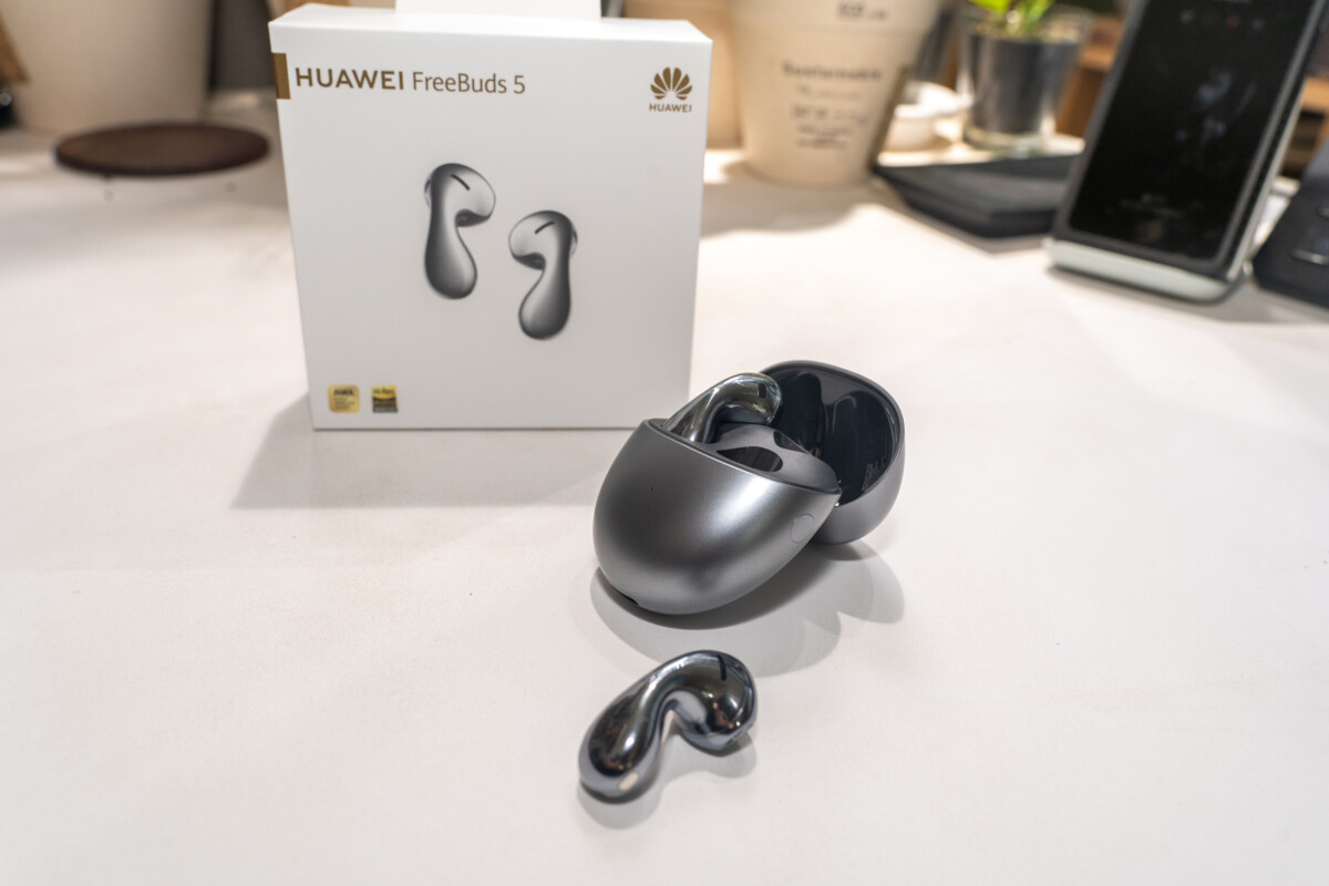 インナーイヤーでANC搭載。LDAC対応のHUAWEI Freebuds 5レビュー【PR
