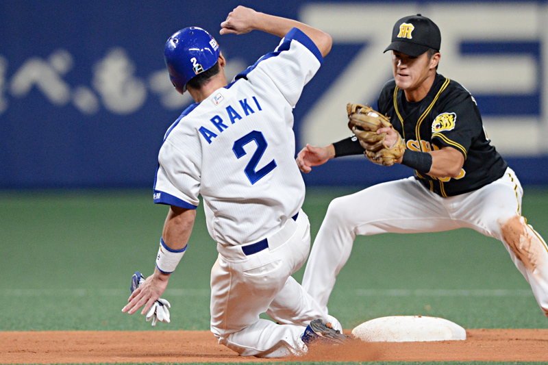 中日ドラゴンズ オフィシャルウェブサイト - 荒木雅博選手引退特設サイト