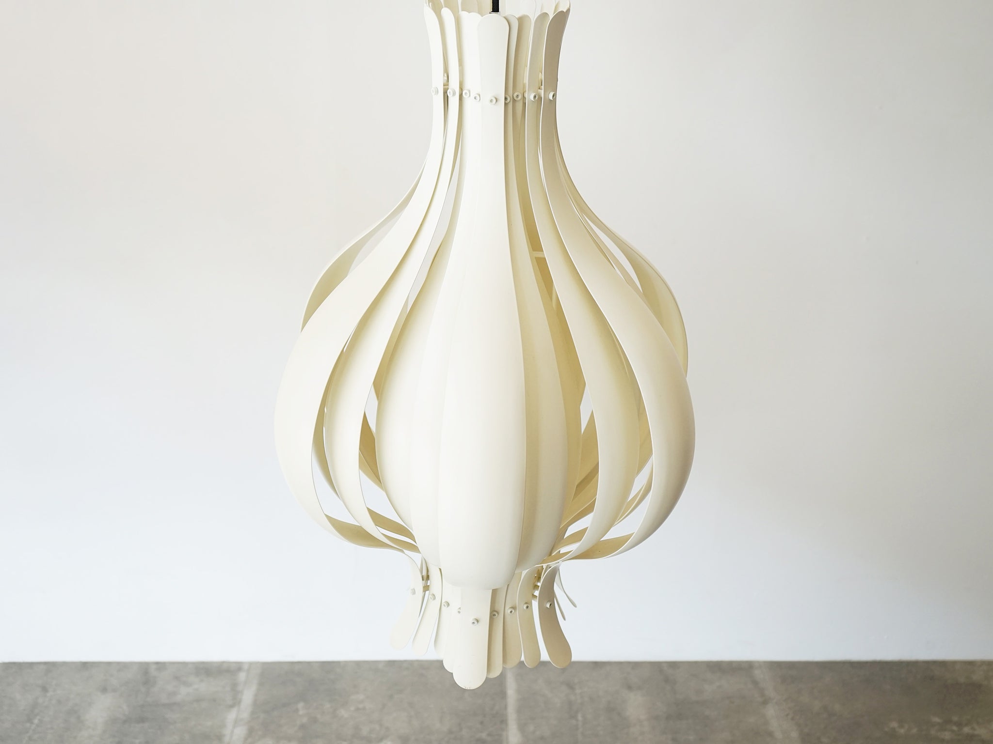 Verner Panton（ヴェルナー・パントン）“Onion”オニオン ペンダント