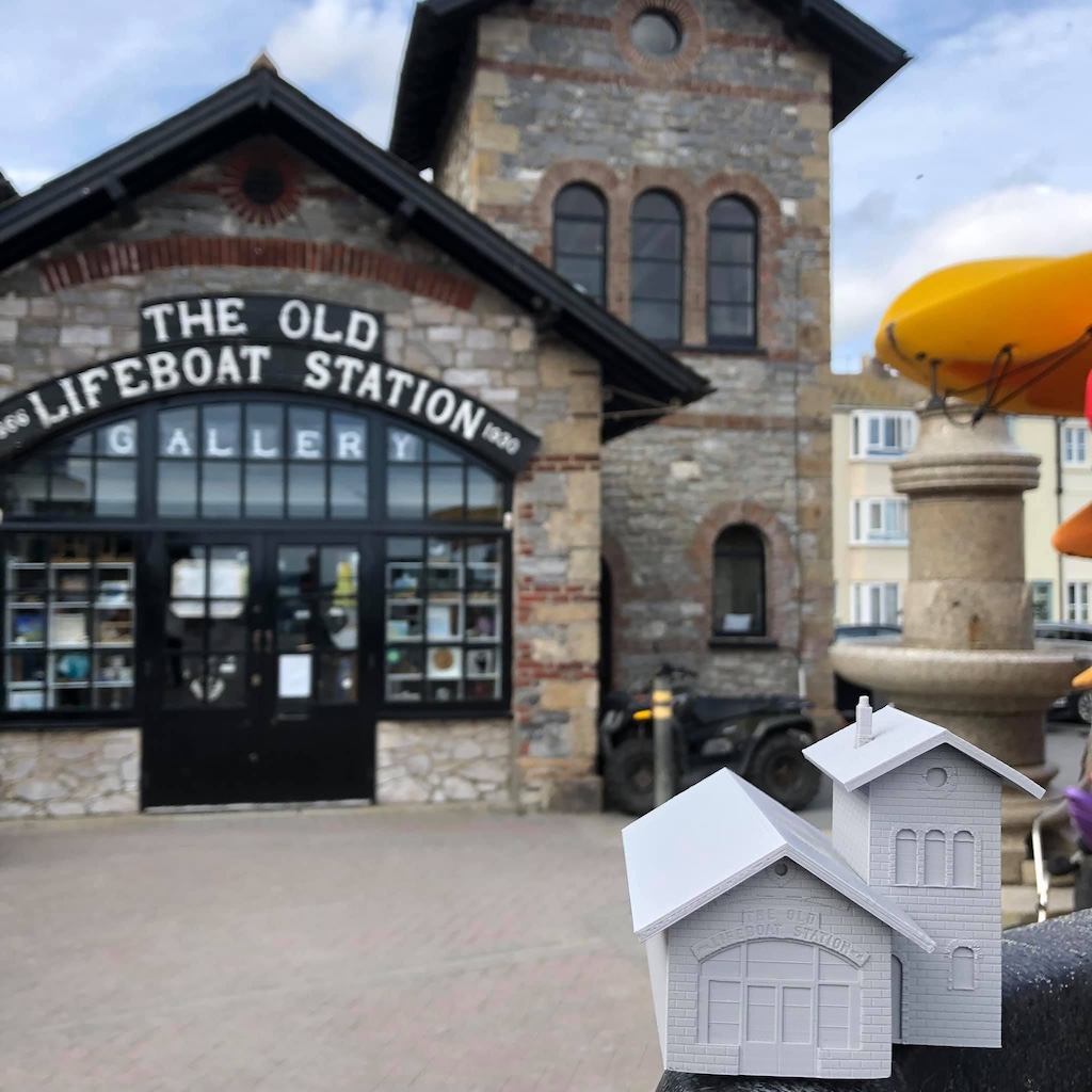 Old Life Boat Station