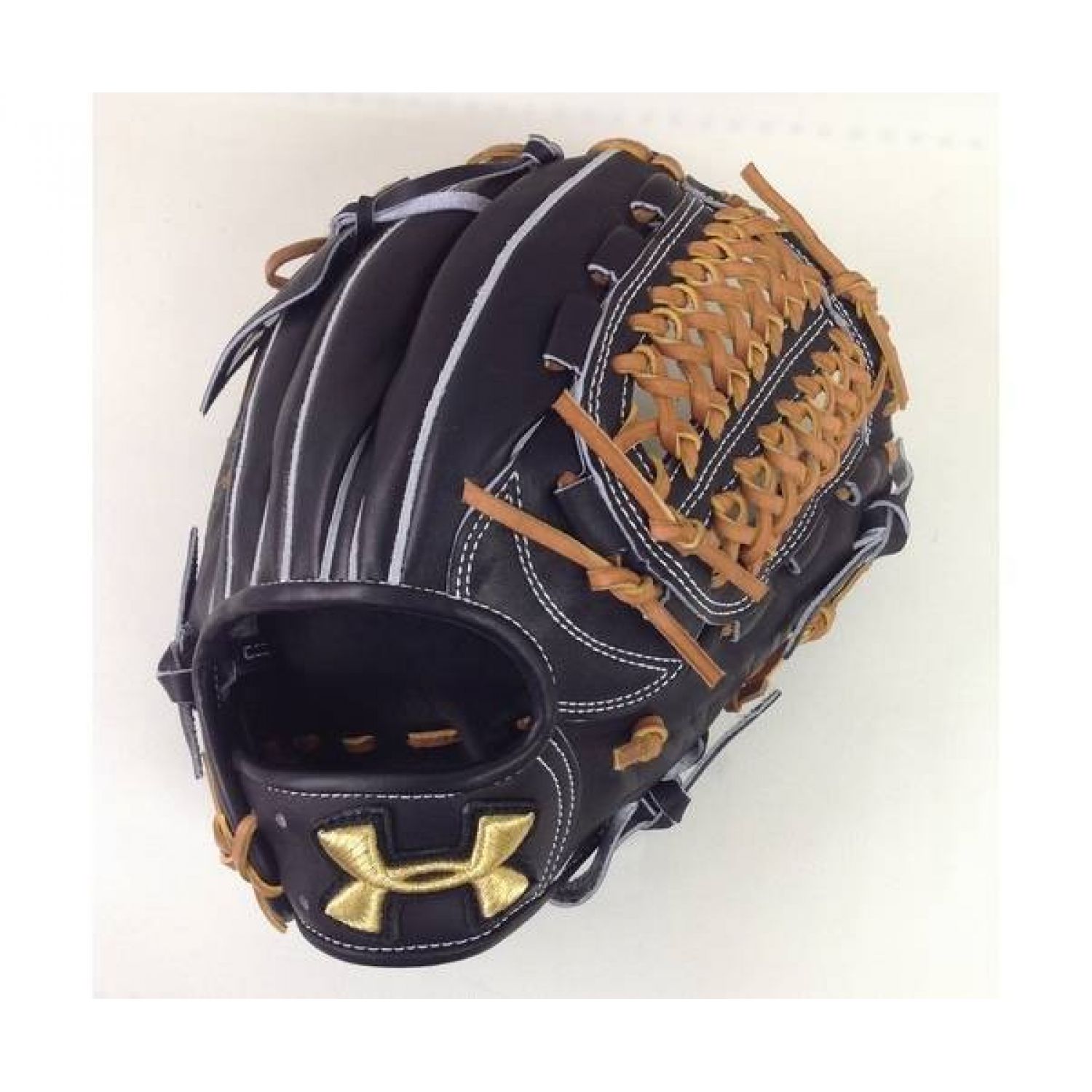 UNDER ARMOUR 松田宣浩モデル硬式グローブ 未使用品 QBB0022 内野手用