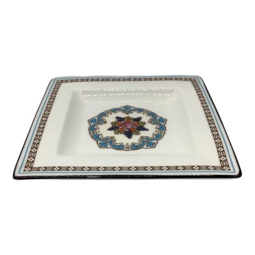 Wedgwood (ウェッジウッド) スクエアプレート小皿 フロレンティーン