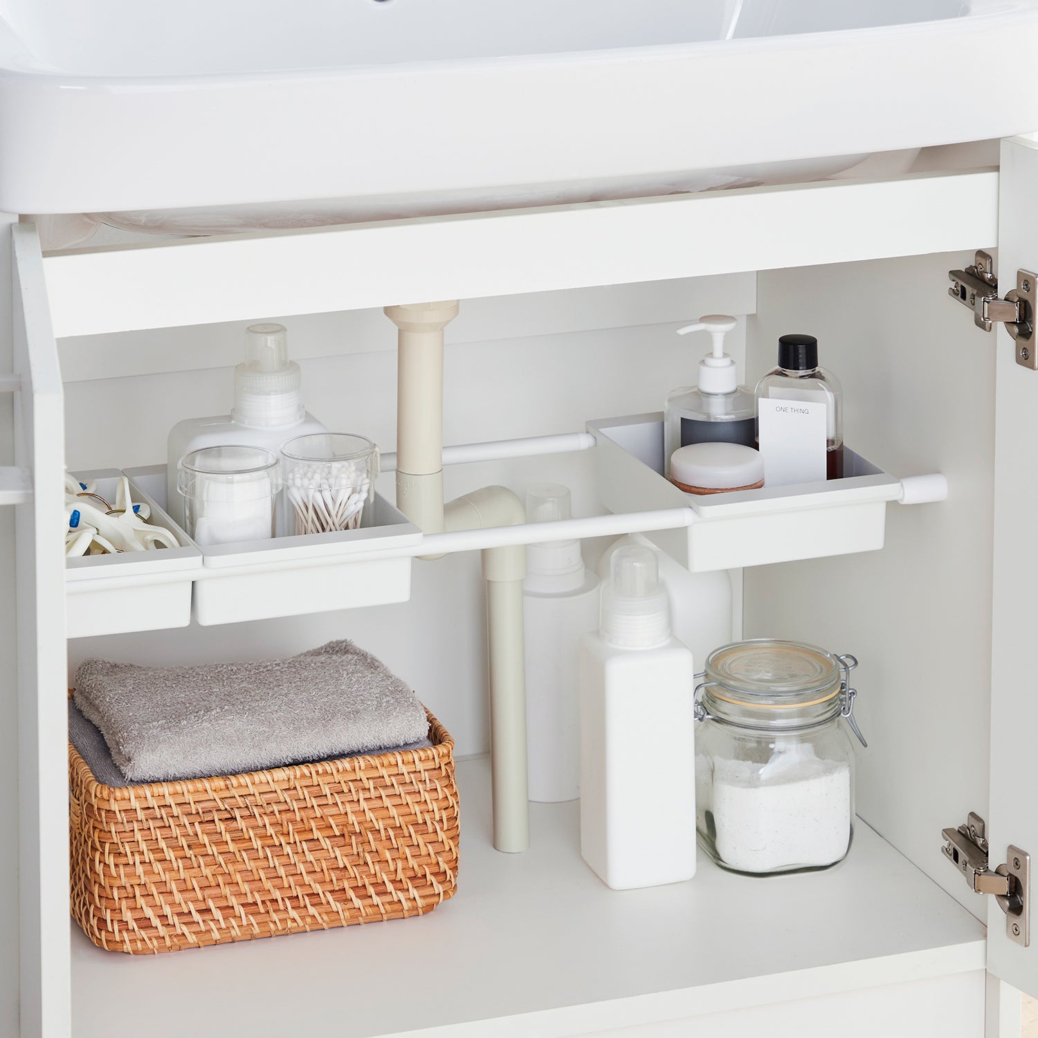 突っ張り棒用ボックス マットホワイト TBR-15WH｜平安伸銅工業