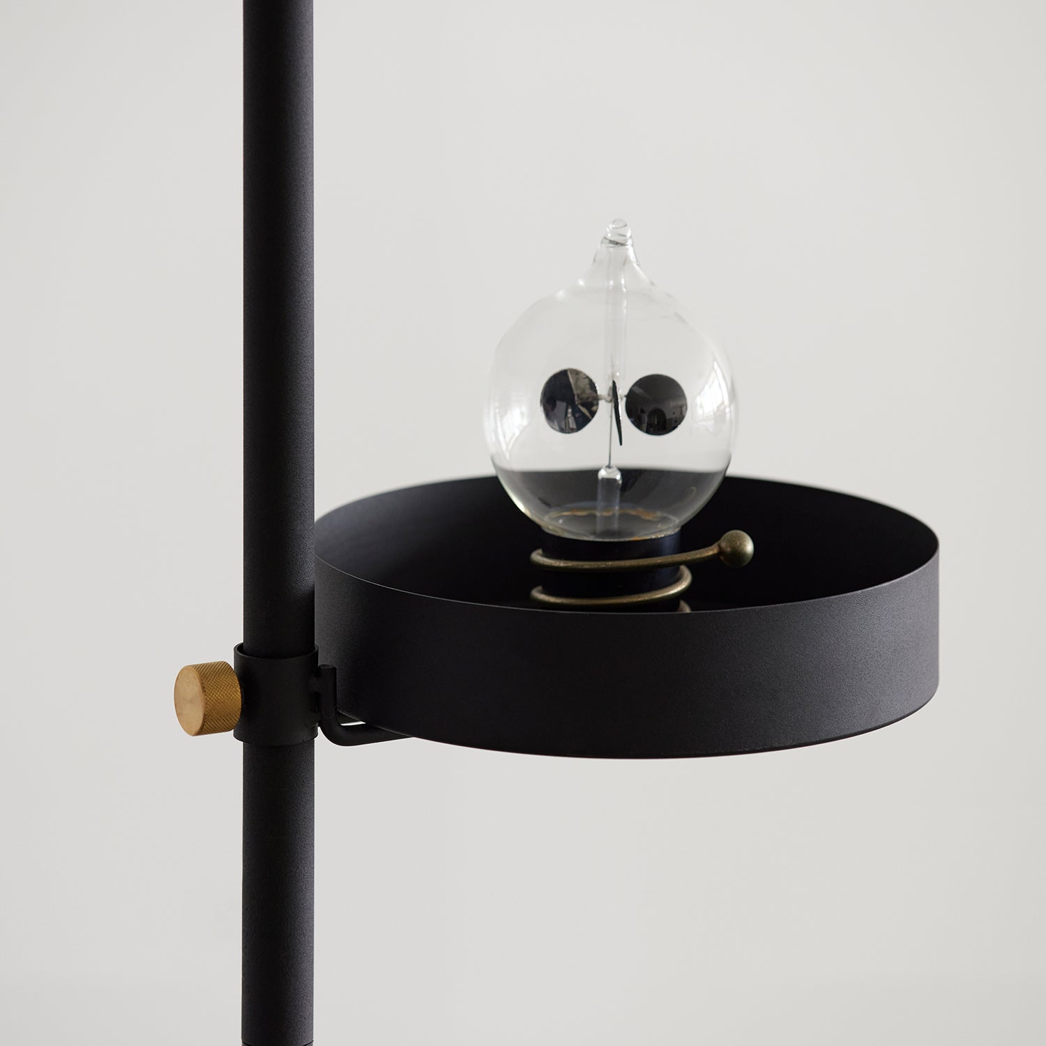 My Desk Side Set SET-D-DESK-BK｜平安伸銅工業オンラインショップ