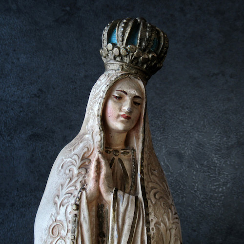 ファティマの聖母マリア像 - Eggplant