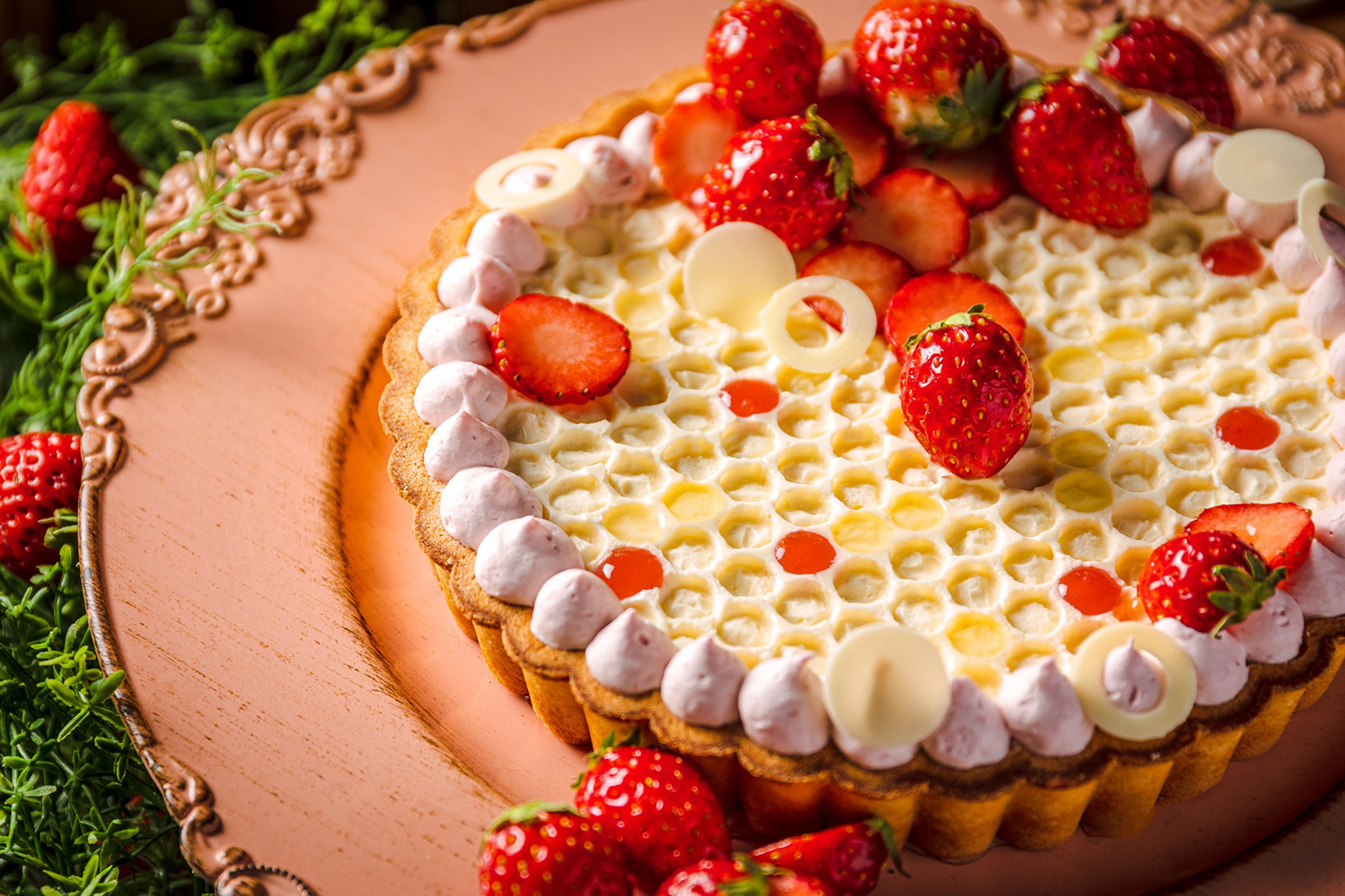 一押しはいちご型のもなか！フレッシュな苺を心ゆくまで堪能できる