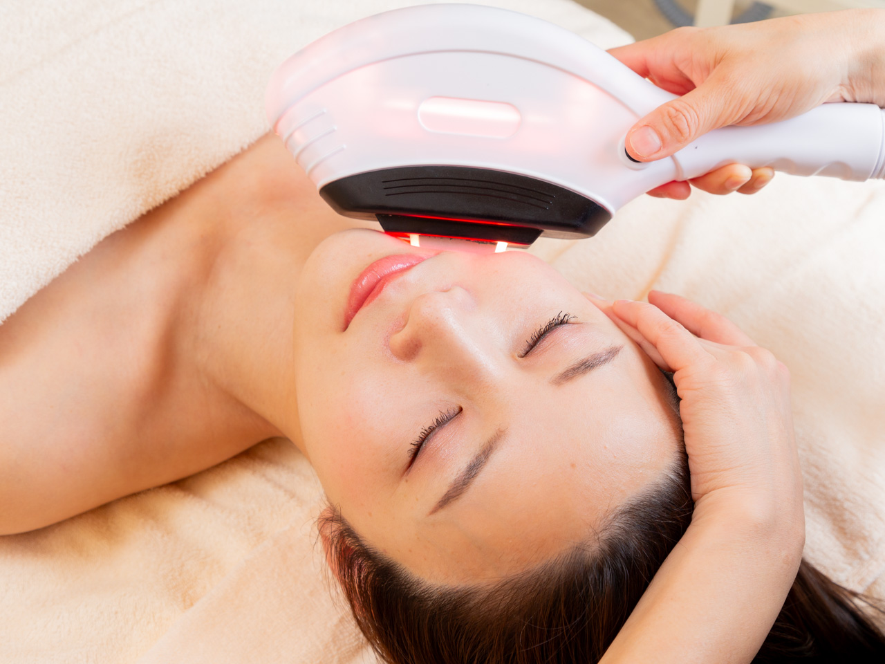 フェイシャル | ホットストーンを活用した温活エステサロン｜滋賀 草津