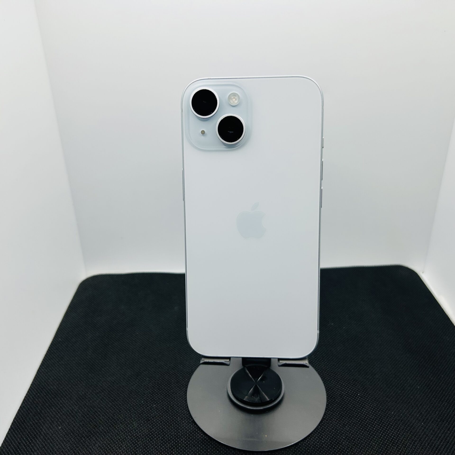 Buy Used Apple iPhone 15 256GB Blue - (Grade A) - Warranty & Fast