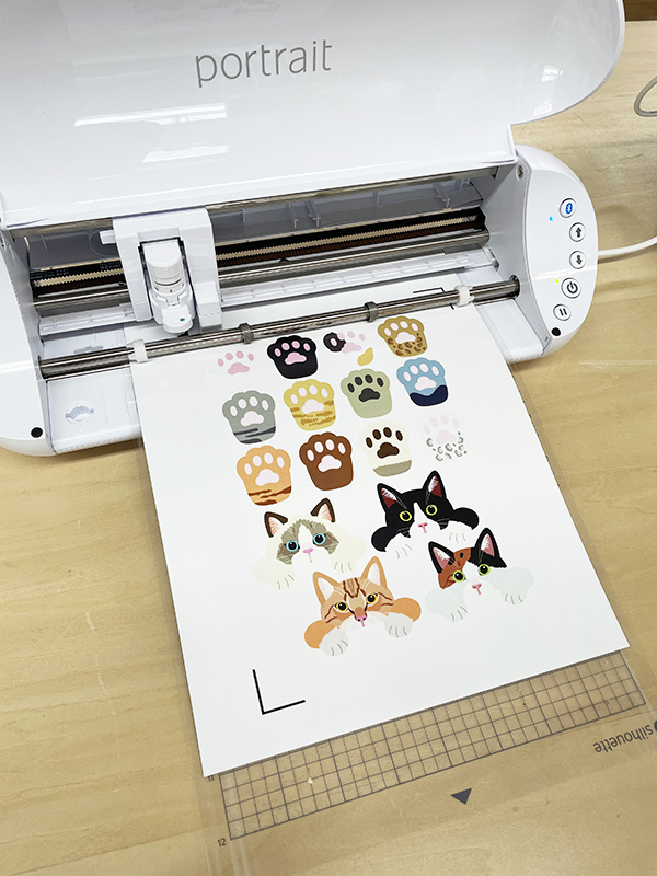 小型カッティングマシンsilhouette Portrait3（シルエットポートレート