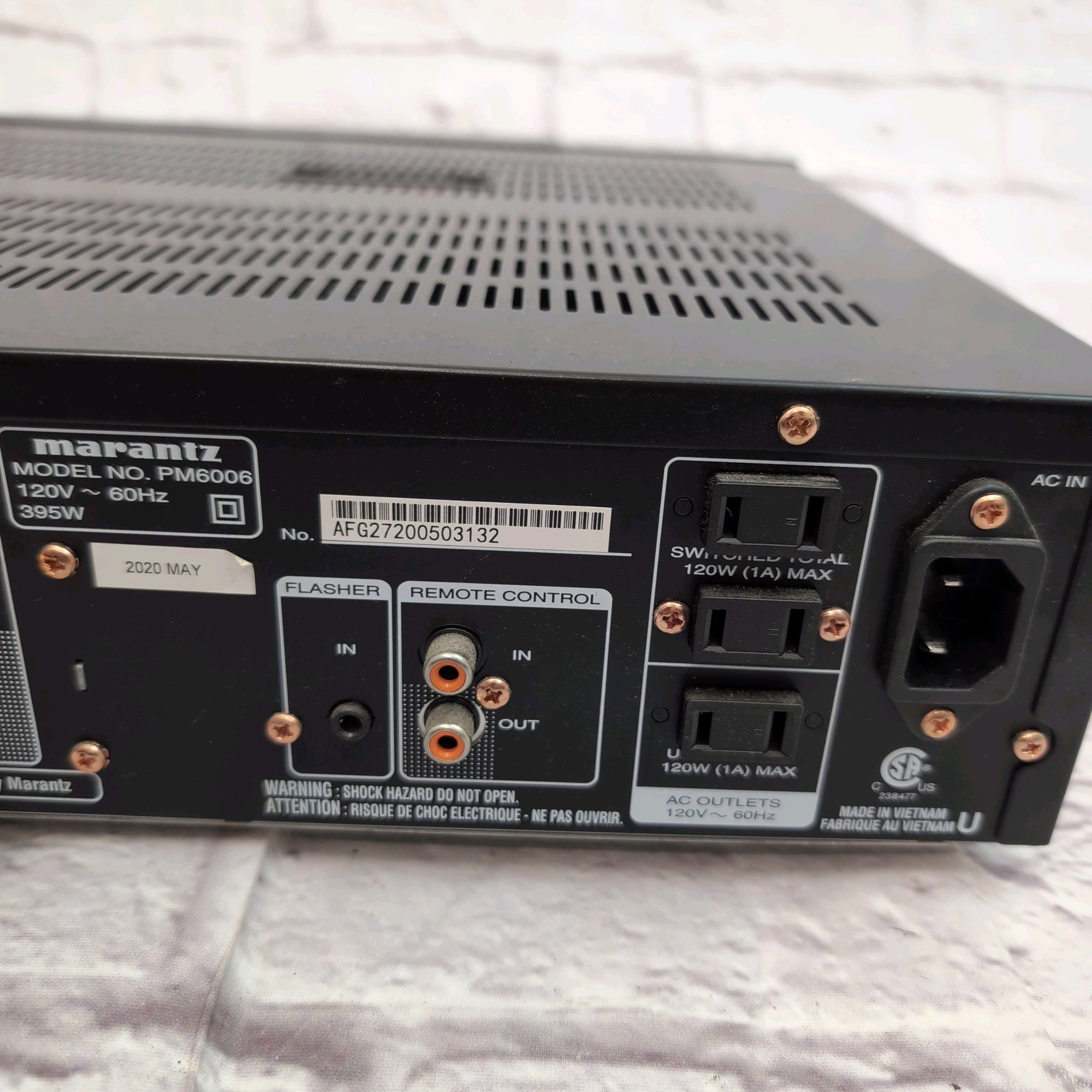 Marantz PM6006 Amplifier w/ Remote - Evolution Music