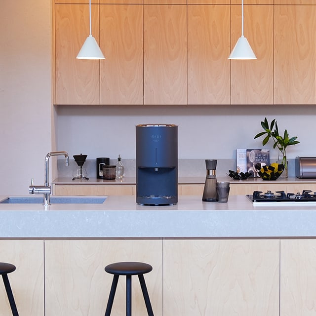 浄水】卓上型の小さなウォーターサーバーevery frecious mini