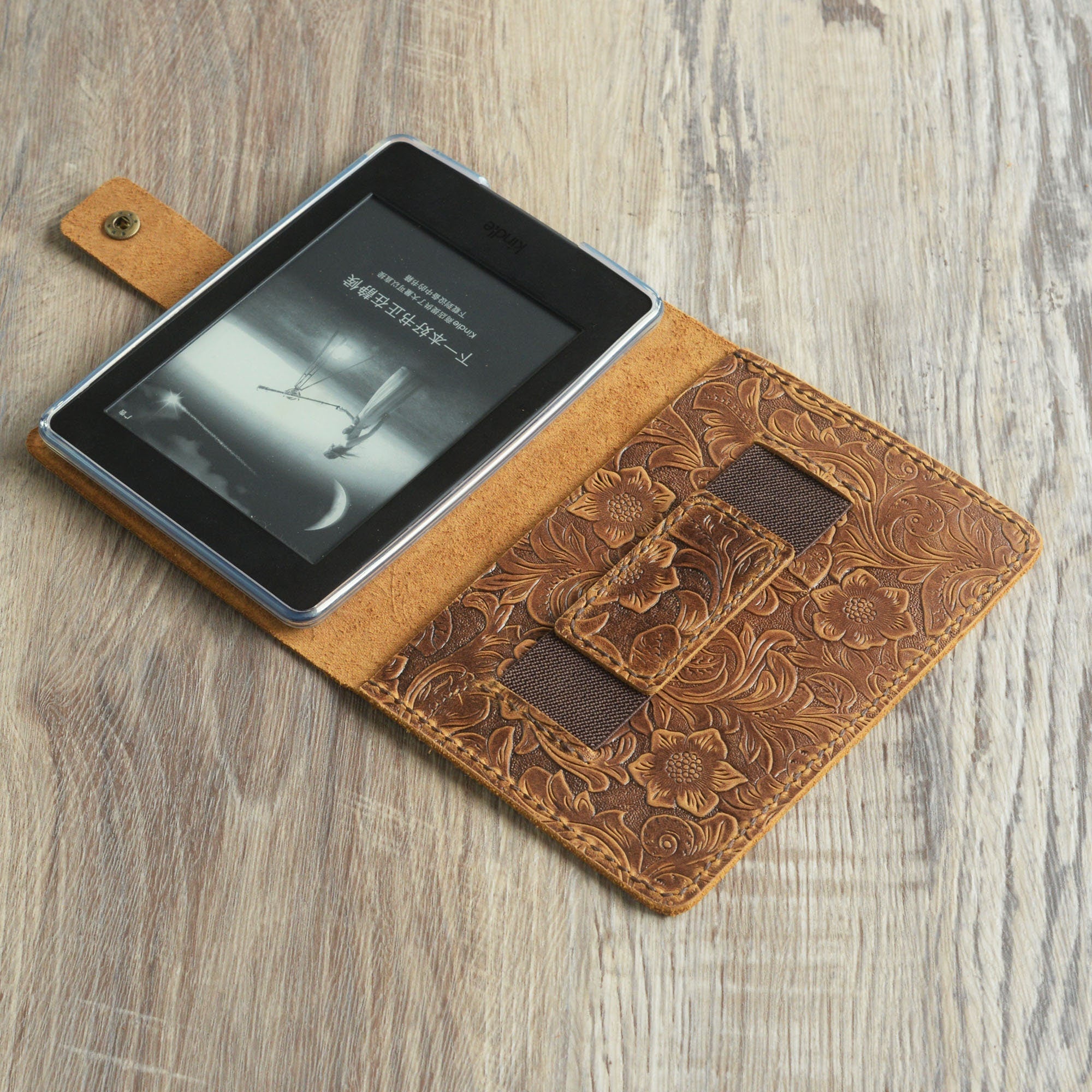 Leather Kindle Paperwhite / Kindle Case with handle strap and snap