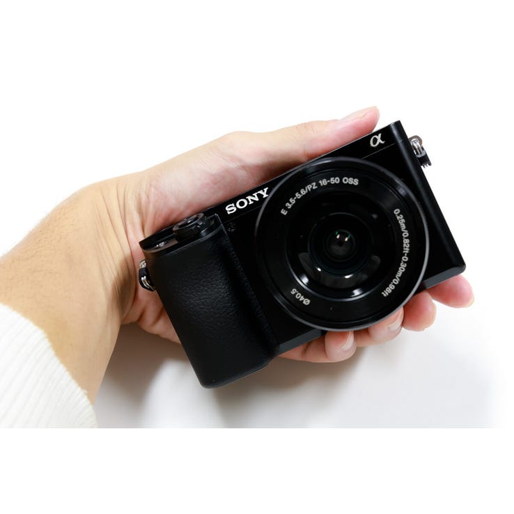 レンタル] ソニー α6100 ダブルズームレンズキット ミラーレス一眼