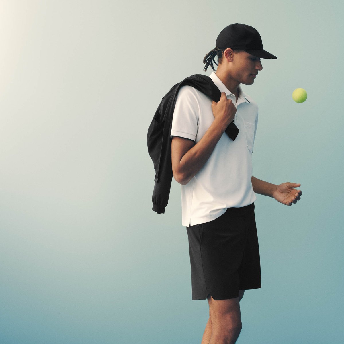 uniqlo-roger-federer-20250430-