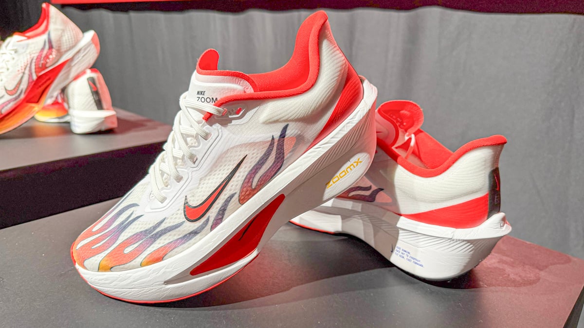 ナイキ「エキデンパック」新作 「ズーム フライ 6」と「ライバル