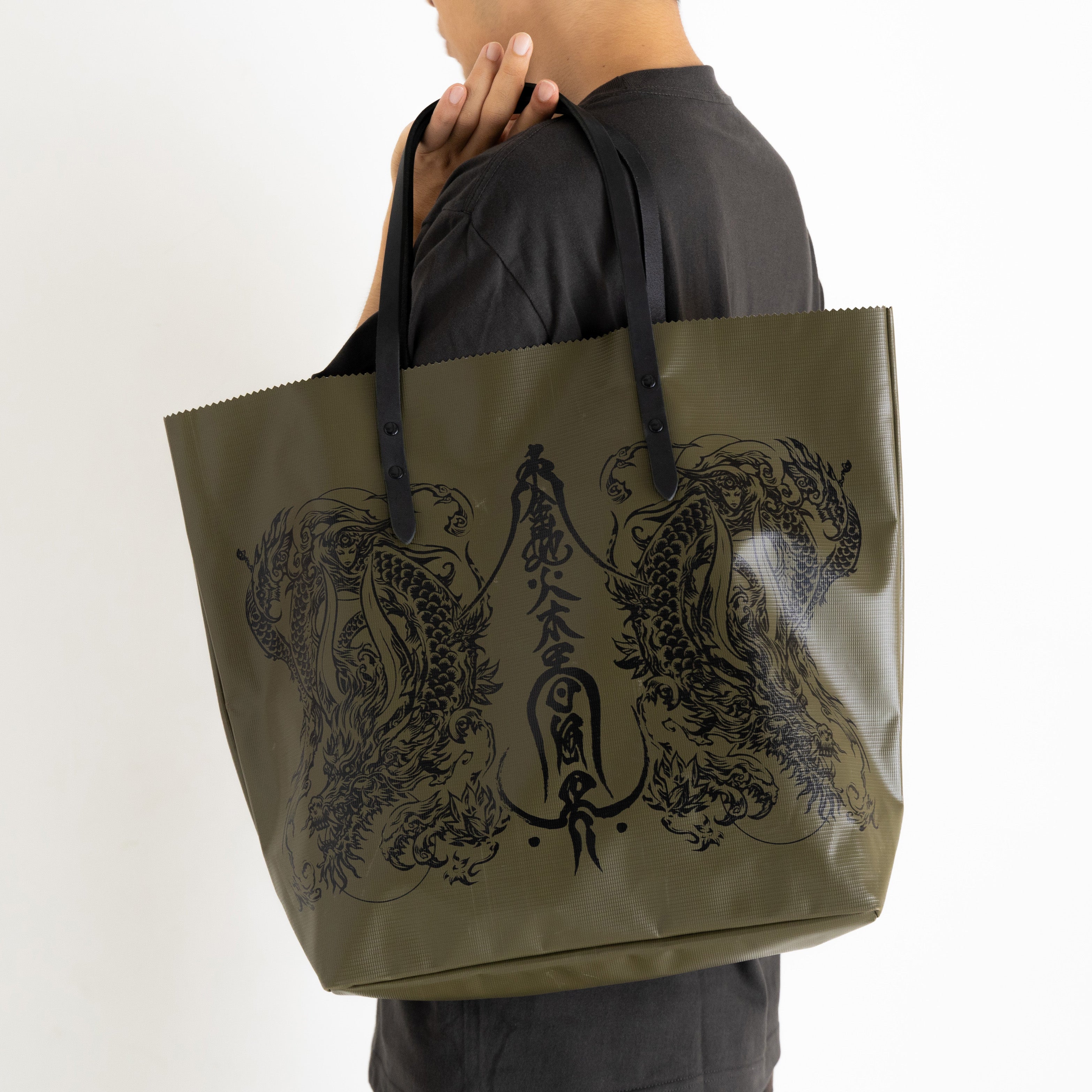 雨宮慶太仕事展-界- Jone&Jane コラボトートバッグ – FAV ALL