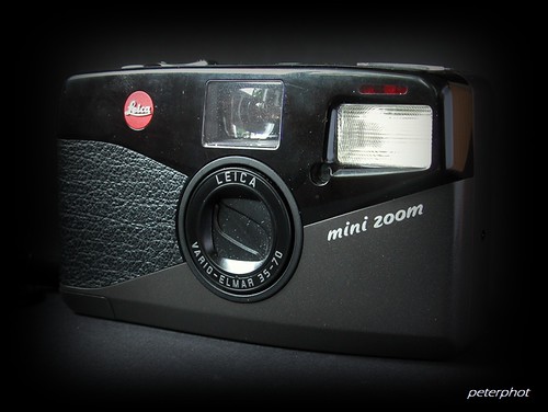 Leica Mini Zoom - Camera-wiki.org - The free camera encyclopedia